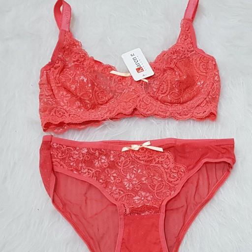 ست شورت و سوتین کارن